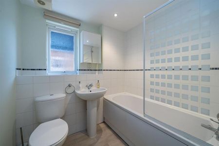 1 bedroom maisonette to rent - Photo 5