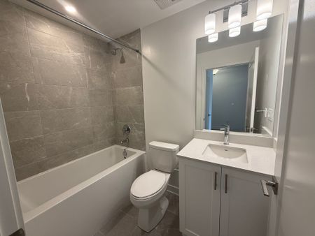 For Lease - 715 Davis Drive Unit# B206, Newmarket, Ontario - Photo 4