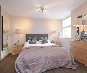 3 bedroom flat to rent - Photo 5