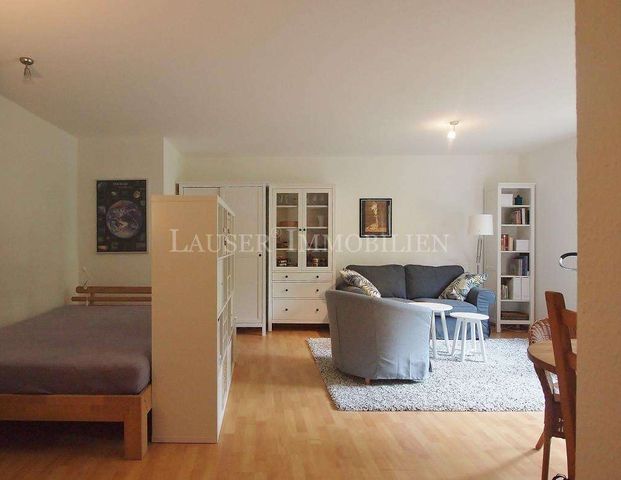Für Singles! Liebevoll möblierte 1,5 Zimmer-Wohnung mit Garten in grüner Lage von Sonnenberg - Photo 1