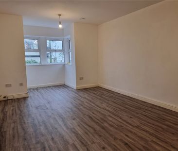 Second Avenue, Nottingham, Nottinghamshire, NG7 - Photo 5