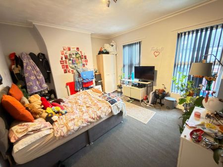 Gwenfron Road, Liverpool. - Photo 3