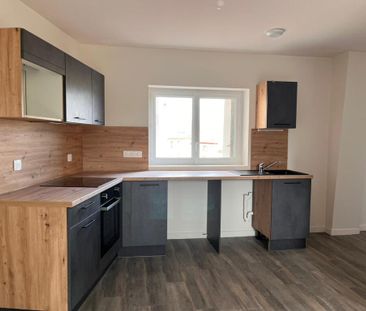 Location Appartement 3 pièces 60m² BRIOUDE 43100 - Photo 4