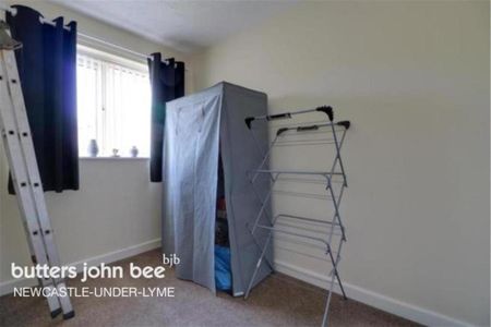 2 bedroom detached house to rent - Photo 5