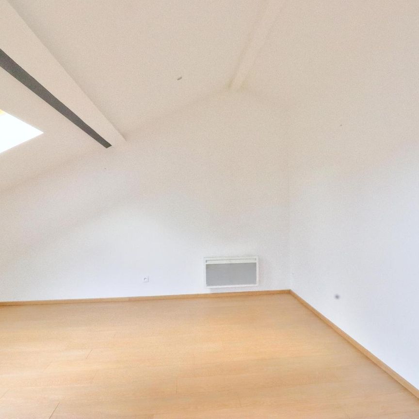 Location Appartement 2 pièces 32m² ST ETIENNE 42100 - Photo 1