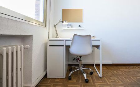 Calle de Orense, Madrid, Community of Madrid 28020 - Photo 5