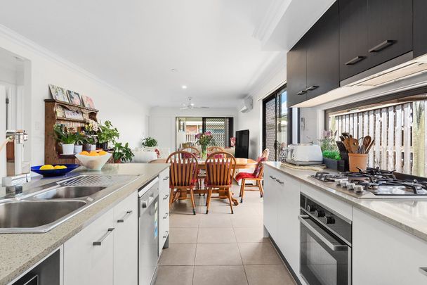 Modern Family Home! - Photo 1