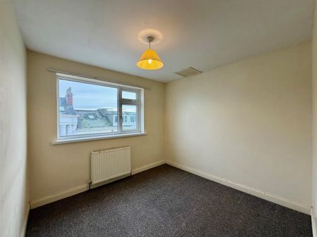 Blenheim Street, Scarborough - Photo 2