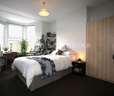 4 bedroom maisonette to rent - Photo 5