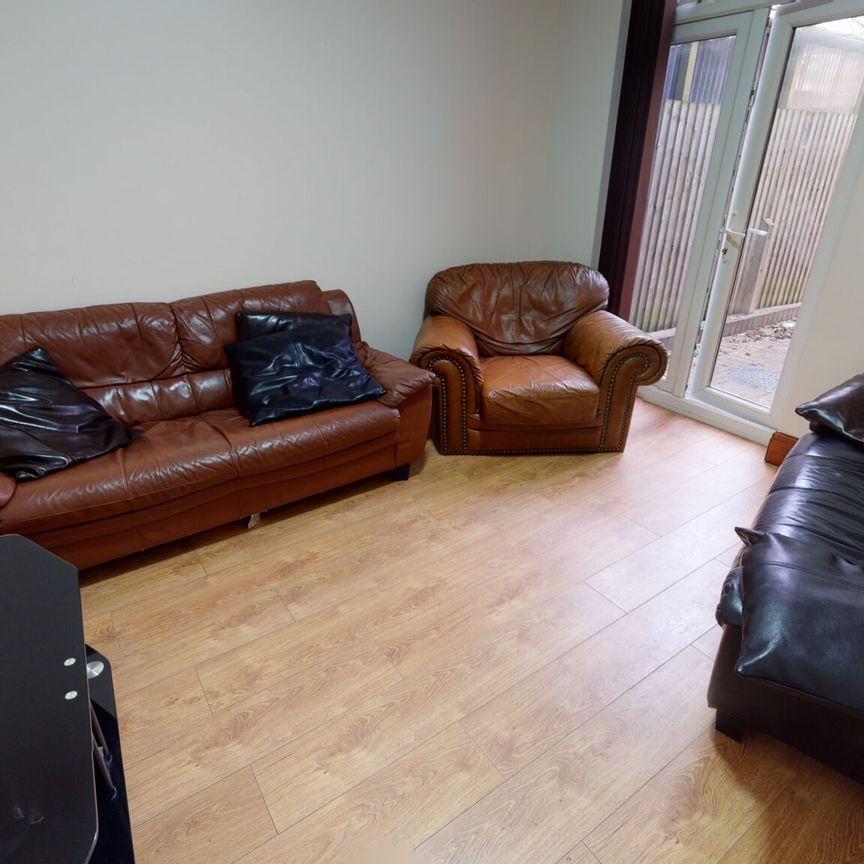 86 Willows Crescent Balsall Heath - Photo 1