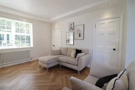 3 bedroom semi-detached house to rent - Photo 2