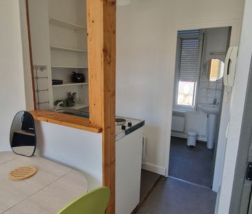 Location Appartement 1 pièce 18m² AMIENS 80000 - Photo 4