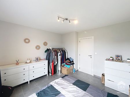 APPARTEMENT 1 CHAMBRE + TERRASSE AU CENTRE DE LESSINES - Foto 4