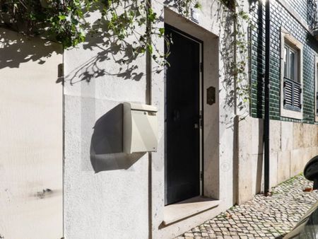 2 room luxury Flat for rent in Misericórdia, Portugal - Photo 5