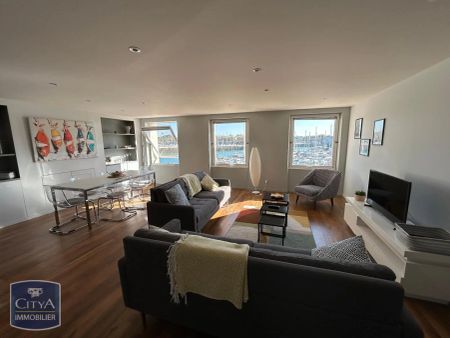 Appartement à louer 3 pièces 145m² - Photo 3