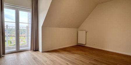 Appartement te huur in Court-Saint-Etienne voor € 1.395 met 3 slaapkamers - Photo 5