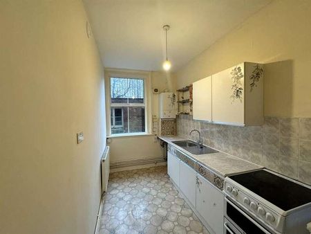 The Hollies, Worcester Road, Malvern, Worcestershire, WR14 - Photo 4