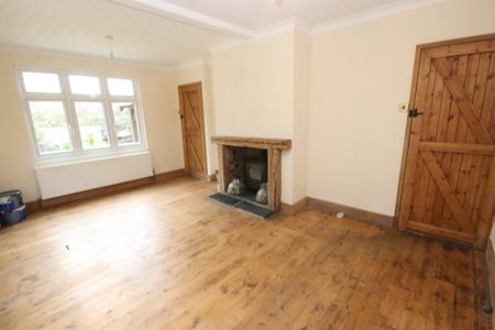 3 bedroom detached house to rent - Photo 2