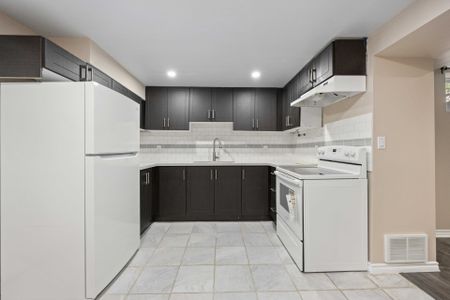 For Lease - 220 Bassett Boulevard Unit# (Bsmt), Whitby, Ontario - Photo 4