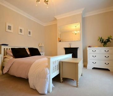 3 Bedroom Terraced To Let - Photo 4
