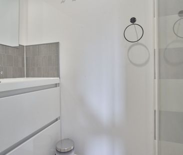 LEPAGNOL Roommate 4 Bedrooms at Reims - Photo 5