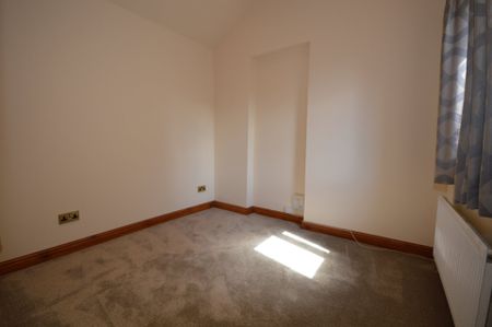 Berkeley Road South, Earlsdon, Coventry, CV5 6EE - Photo 5