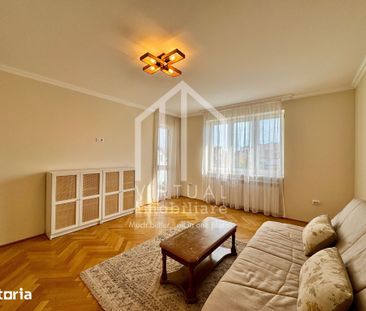 Apartament cu 2 camere, 65mp utili + balcon, decomandat - V. Aaron - Fotografie 1