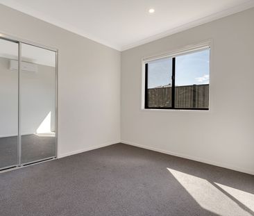 Low Maintenance Family Home - Photo 1