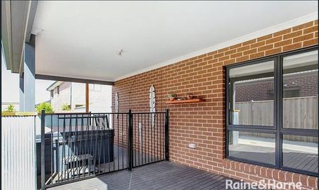 23 Mulholland Drive, Tarneit, VIC 3029 - Photo 3