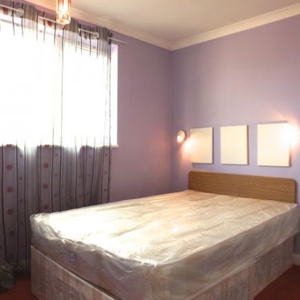 1 Bed - Road, Abbey Wood, London, Se2 - Photo 1