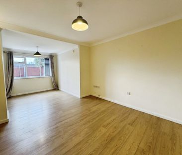 High Street, Birstall, WF17 - Photo 1