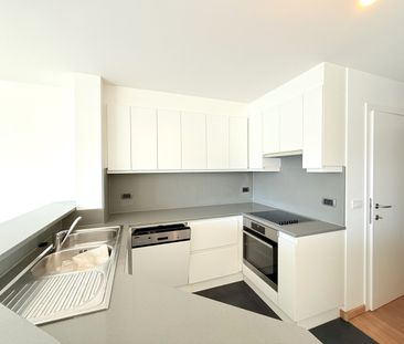 Ruim 3-slaapkamer appartement aan de zonnekant van de Lippenslaan! - Photo 1