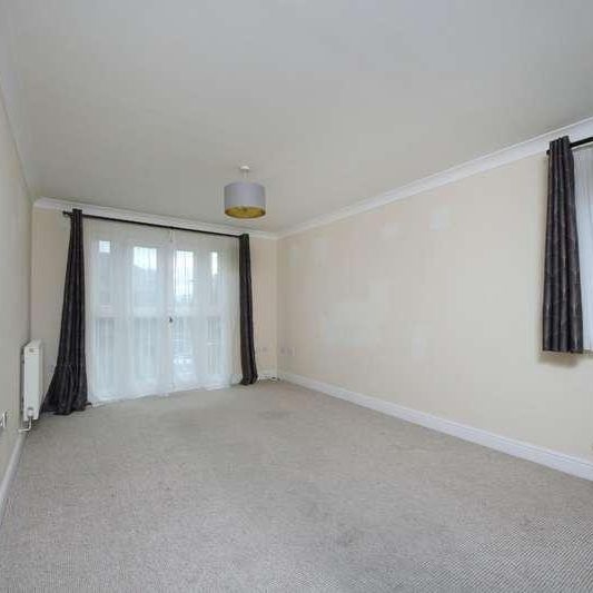 Gilbert White Close, UB6 - Photo 1