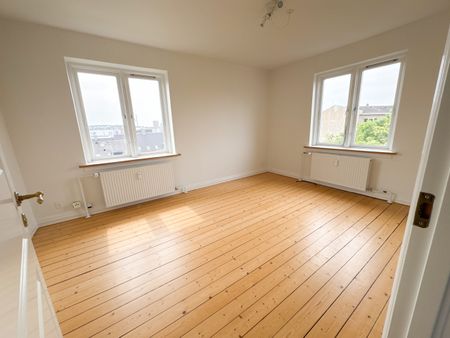 Lys og skøn 2-værelses lejlighed i Nørresundby - Photo 3