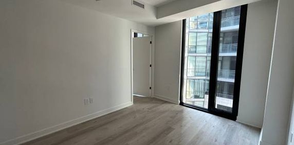 Brand-New 2 Bed 2 Bath Condo In Yorkville For Rent - Photo 2