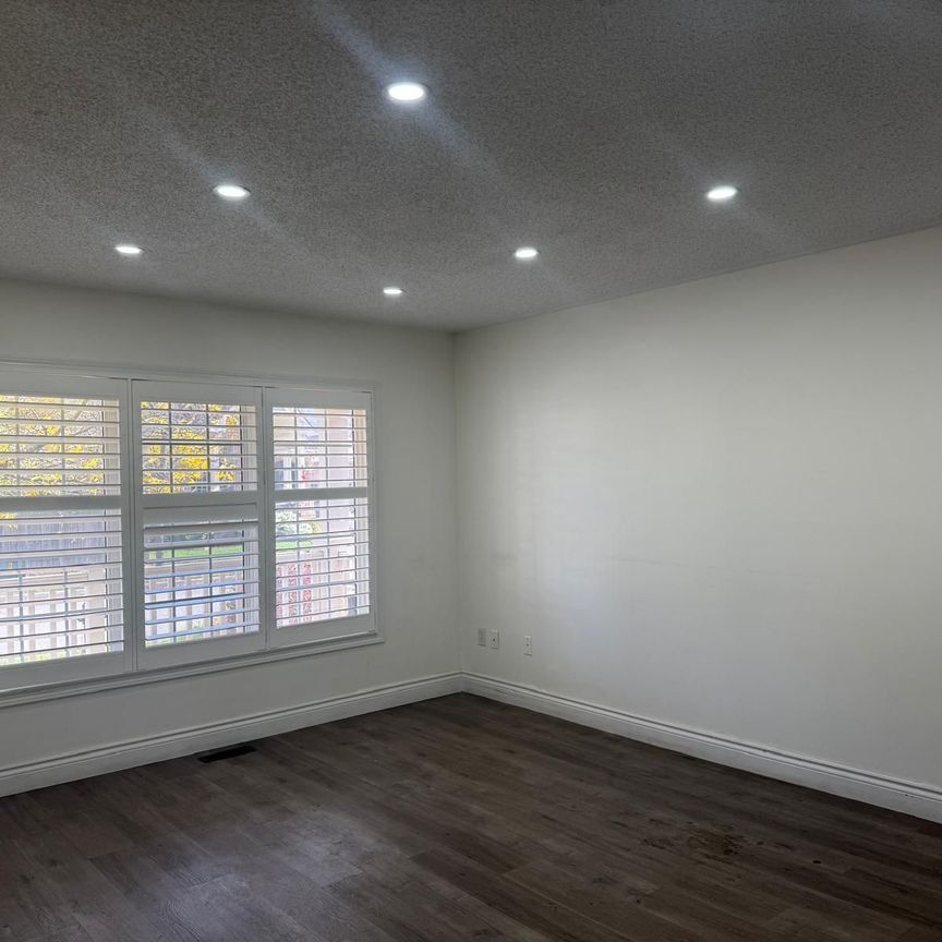 For Lease - 1684 Norris Circle, Milton, Ontario - Photo 1