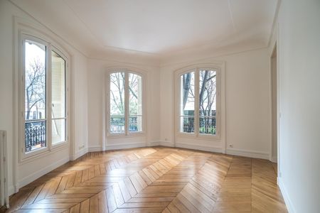 location Appartement F5 DE 143.35m² À PARIS - Photo 5