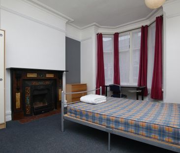 5 bedroom semi-detached house to rent - Photo 5