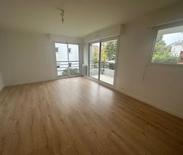 Location Appartement 3 pièces 66m² - Photo 1