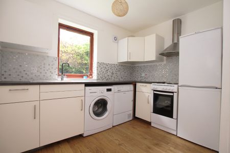 Maclean Street, Kinning Park, Glasgow - Photo 2
