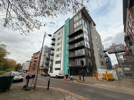 Studio to rent - Photo 5