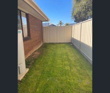 2/8 Meaklim Street, Shepparton, Vic 3630 - Photo 3