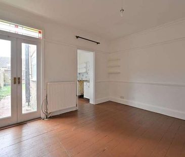 Burton Avenue Wd, Watford, WD18 - Photo 3