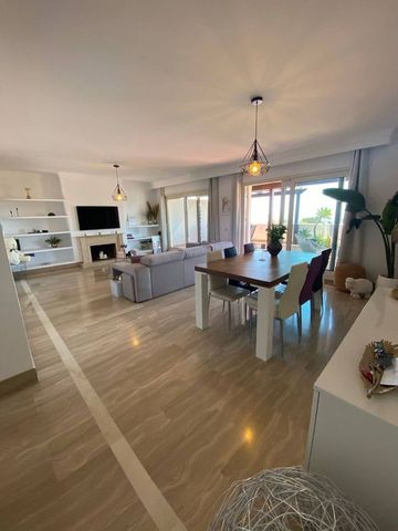 3 bedroom luxury penthouse for rent in The Golden Mile, Spain - Photo 2