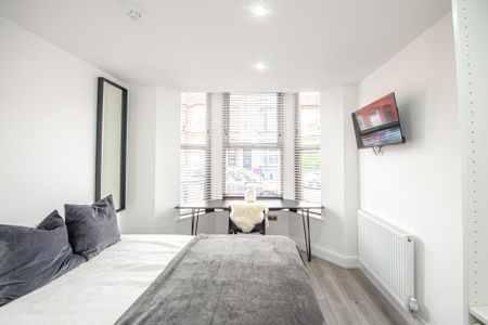 6 bedroom house to rent - Photo 4