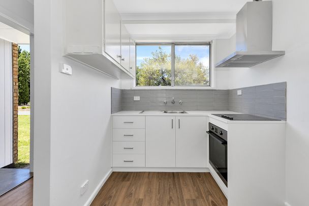 Versatile. Convenient. Groups welcome. - Photo 1