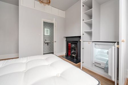 5 bedroom terraced house to rent - Photo 2