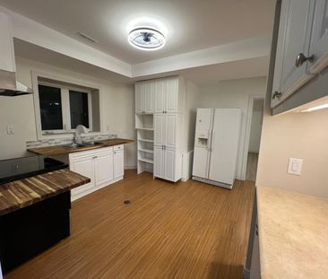 For Lease - 17 Barre Drive, Barrie, Ontario - Photo 2