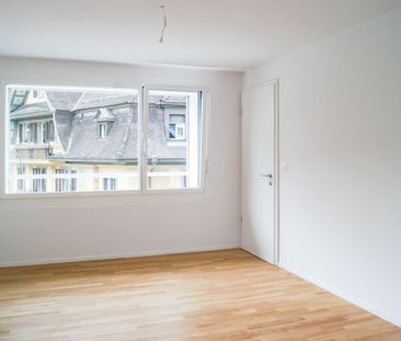 Wohnen mitten im Geschehen! - Photo 2