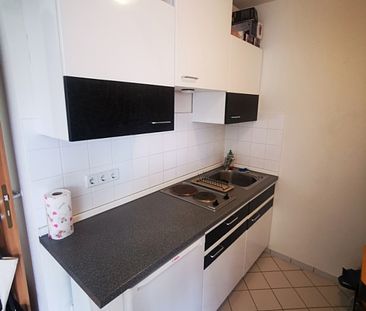 Gemütliche 2-Zimmer-Wohnung mit Einbauküche und sonnigem Balkon direkt an der TU Dresden! - Foto 4